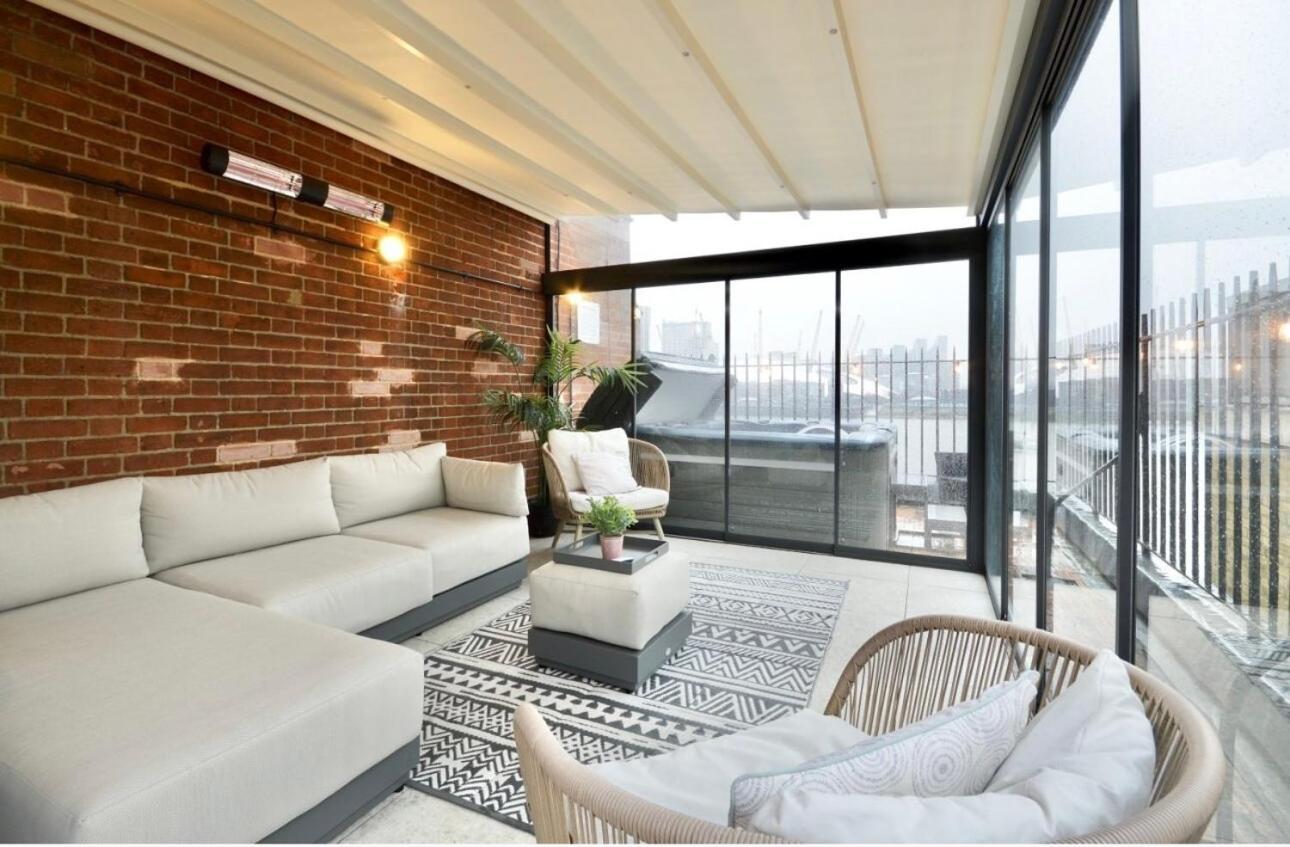 3 X Bedroom Riverside Flat With Hot Tub On Roof Terrace London Exterior foto